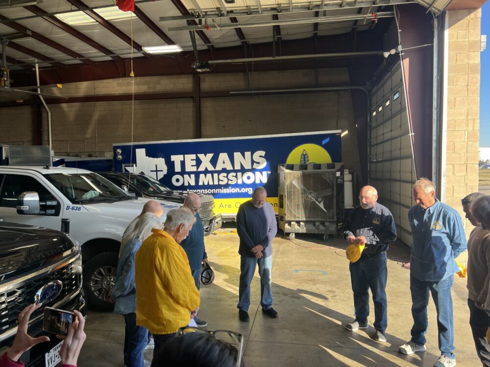 Texans on Mission joining California churches in response to fires ...